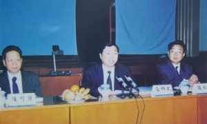 [上帝评鉴]挡不住的“诱惑”