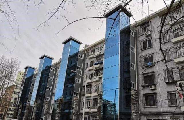 点击查看源网页