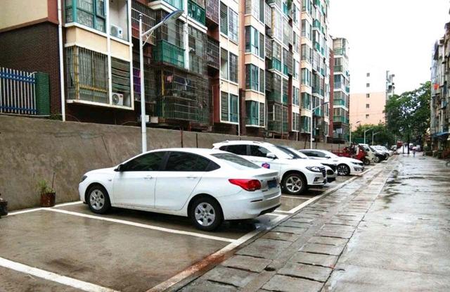 点击查看源网页