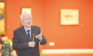 8-1 文国璋照片1.jpg